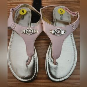 Michael kors sandles